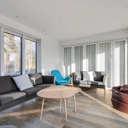 Benna - 120m From The Sea By Interhome *